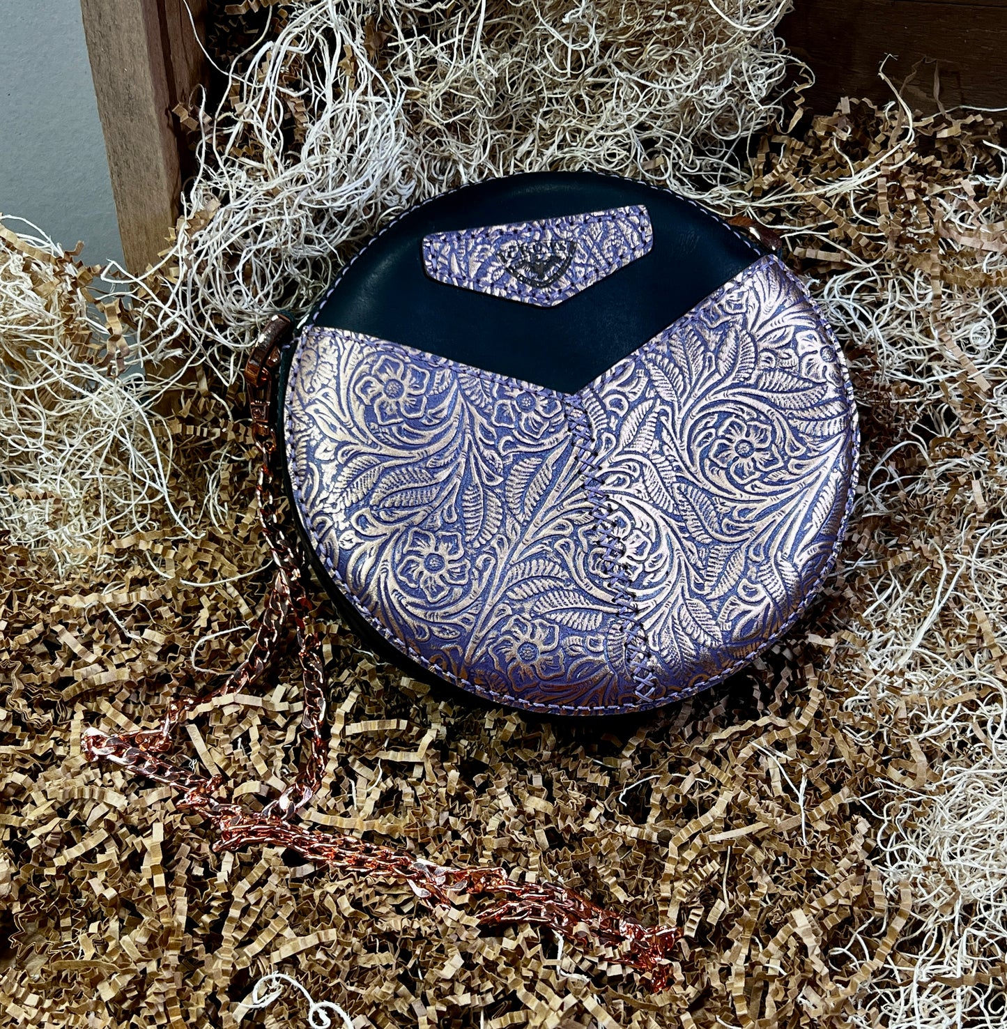 Round Paisley leather purse