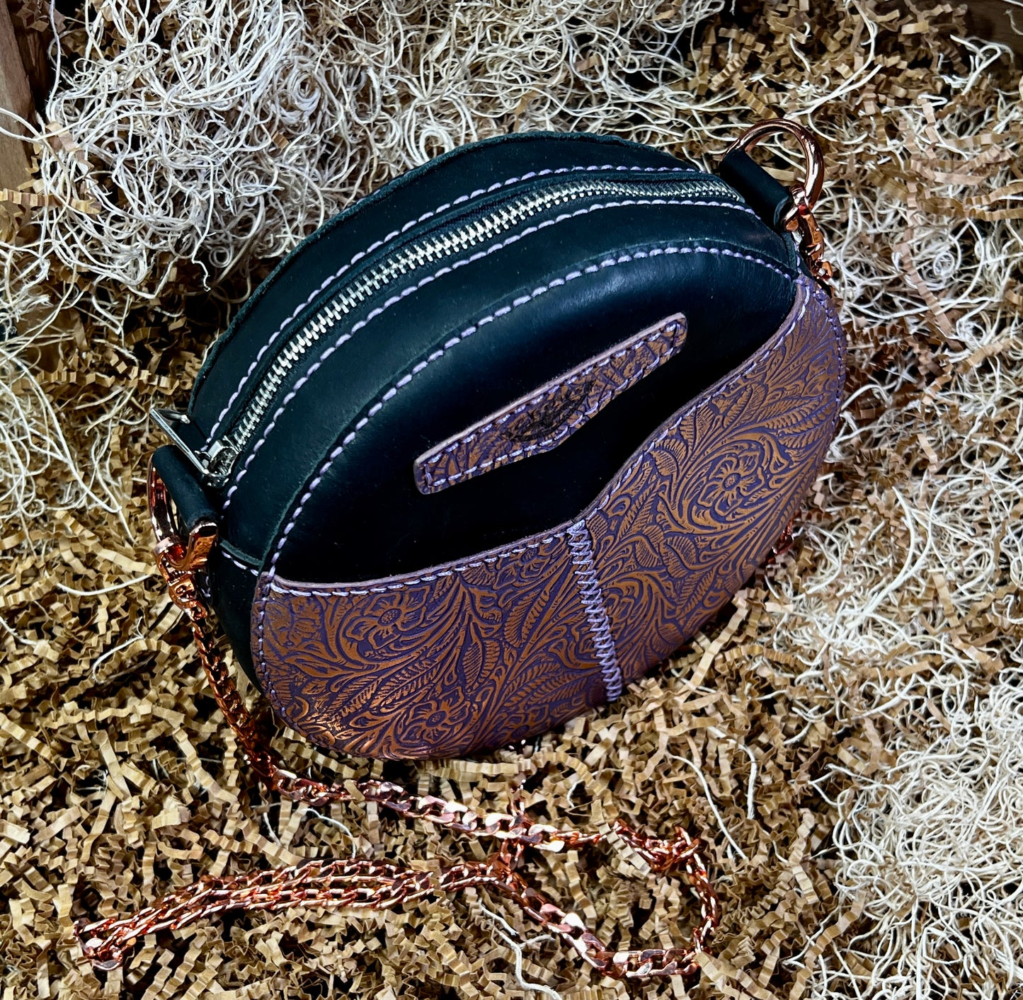 Round Paisley leather purse